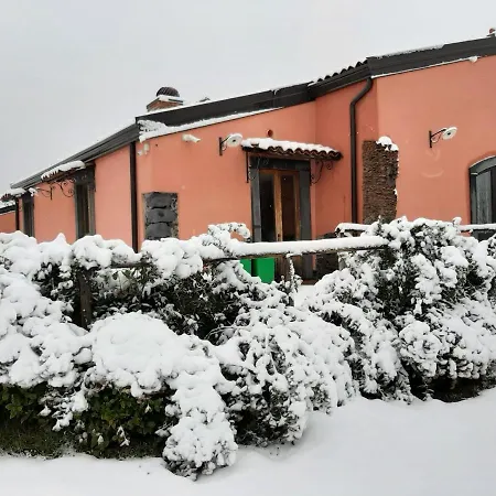 Feudo Magazzeni Etna Farm stay *